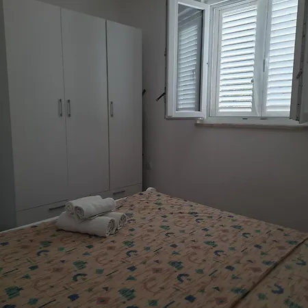 Nane Garden House With Heat Pool